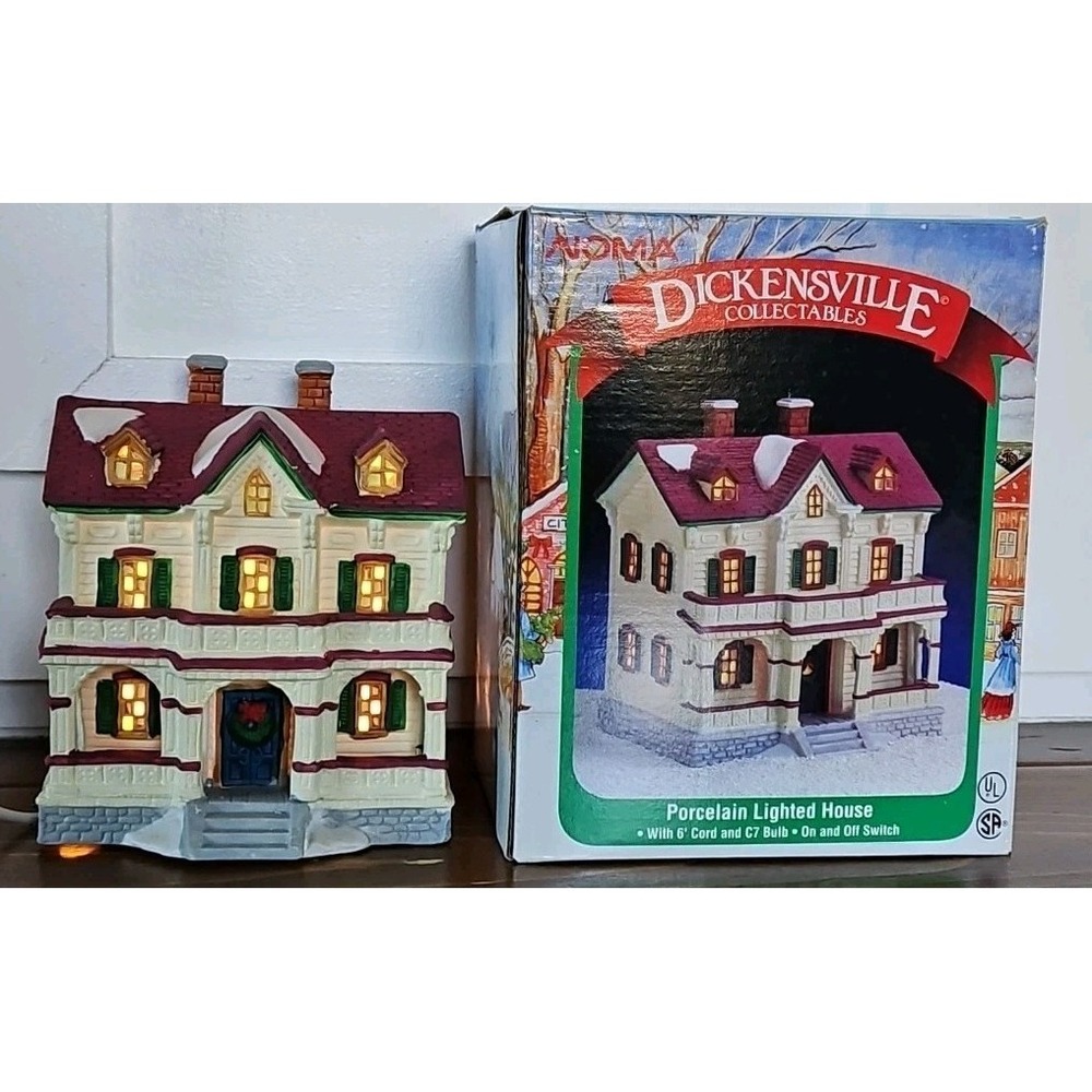 Vintage DICKENSVILLE COLLECTABLES Porcelain LIGHTED HOUSE Christmas Village 1996